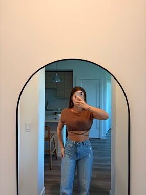 White fox brown top